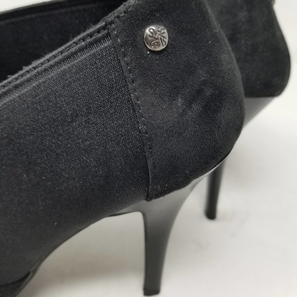 Simply Vera Wang Leather NEW Ankle Booties - Picture 4 of 11